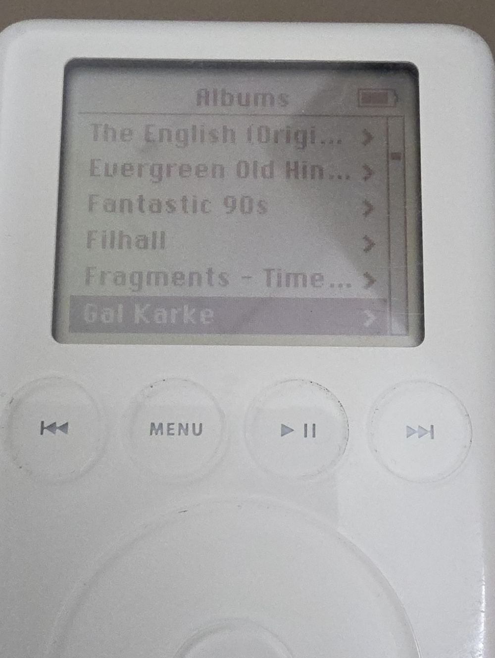 Apple iPod Classic 3rd Generation (Model A1040) 40gb - Used - Picture 5 of 5